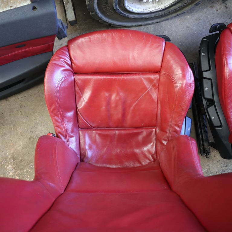 BMW E85 Z4 Sport Red Leather Seats & Door Cards (TraumRot)