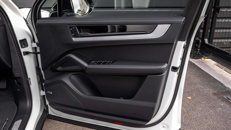 2025 Porsche Cayenne Cayenne E-Hybrid (2026) Estate Plug-In Hy Automatic