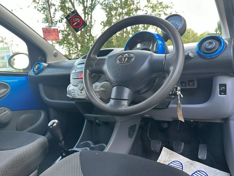 2009 Toyota AYGO 1.0 VVT-i Blue Euro 4 5dr HATCHBACK Petrol Manual