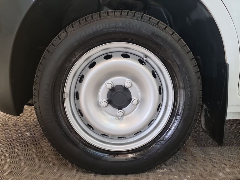 2023 Nissan Interstar 2.3 DCI 35 TEKNA L2 145 BHP TIPPER Tipper Diesel Manual