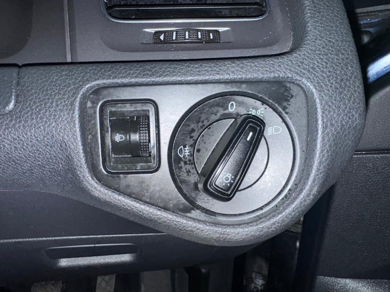 2014 Volkswagen Golf 1.6 TDI BlueMotion Euro 5 (s/s) 5dr HATCHBACK Diesel Manual