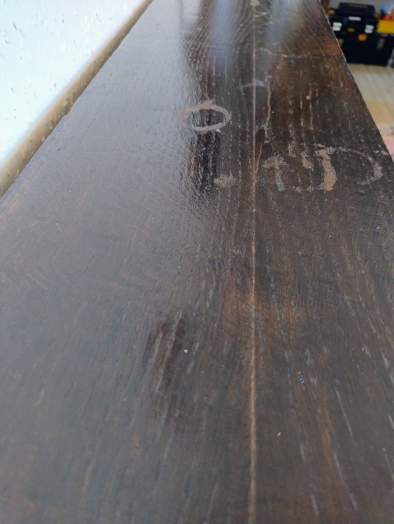 Sturdy Dark Wood Adjustable Shelves 