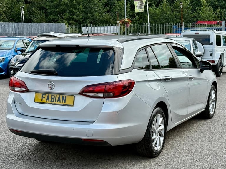 2020 Vauxhall Astra 1.2 Turbo SE Sports Tourer Euro 6 **Low Miles - 50 MPG**