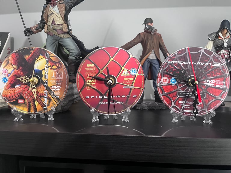 Spiderman DVD Clocks & dvd box