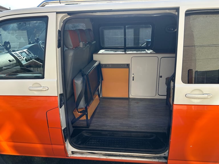 Volkswagen, TRANSPORTER, Panel Van, 2009, Manual, 1896 (cc)