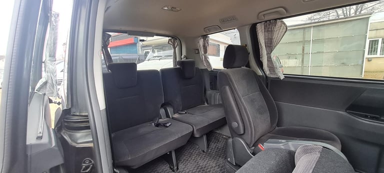 TOYOTA NOAH WELCAB WITH DISABILITY / DISABLED ACCESS SEAT