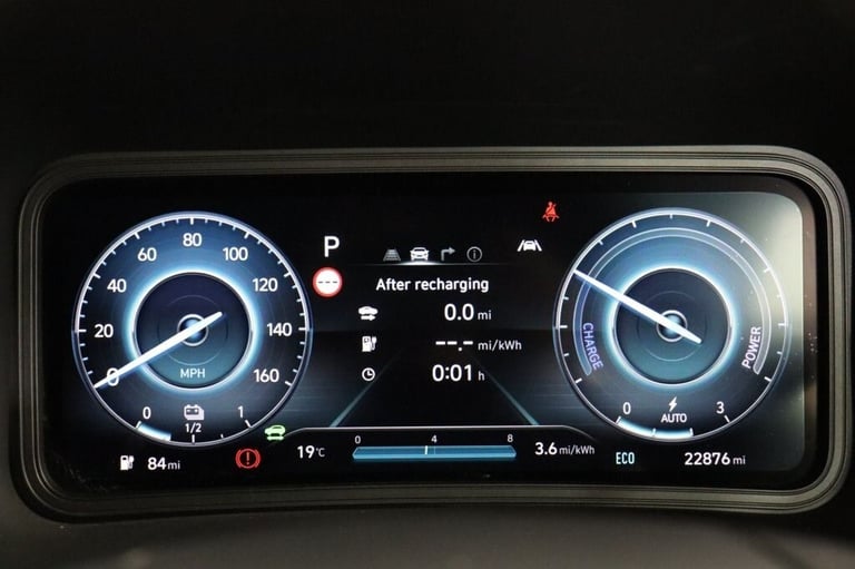 2021 Hyundai KONA 64kWh Premium 5dr Auto (APPLE CAR PLAY, HEATED SEATS) HATCHBACK ELECTRIC Automatic