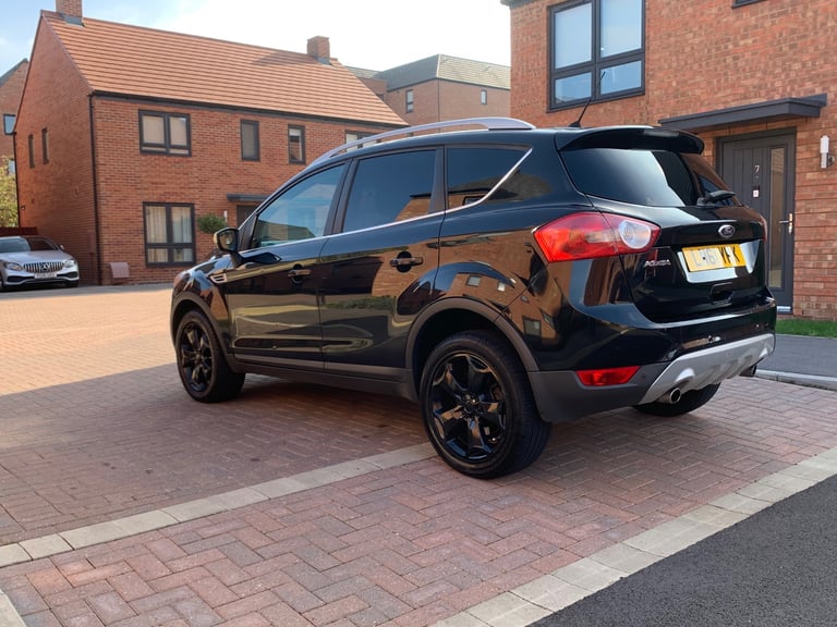 Ford, KUGA, Estate, 2011, Manual, 1997 (cc), 5 doors