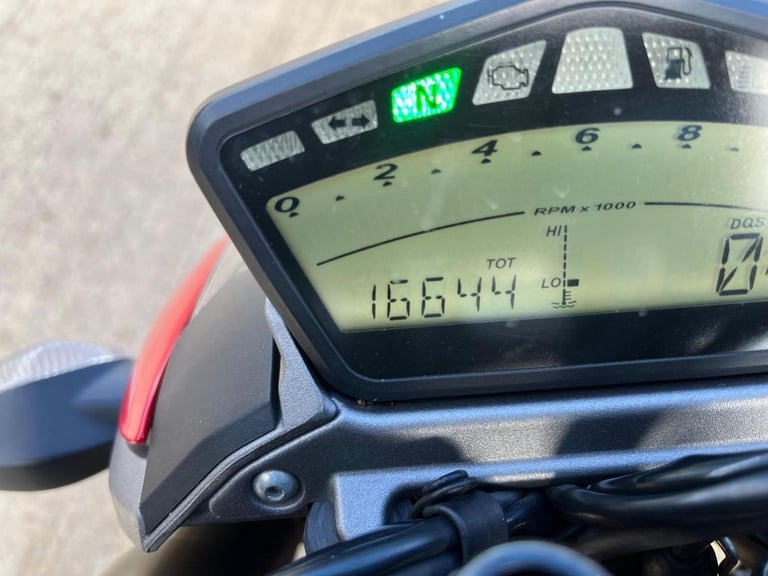 2014 64 DUCATI F848 STREETFIGHTER F 848 RED STUNNING BIKE NAKED MUSCLE MONSTER