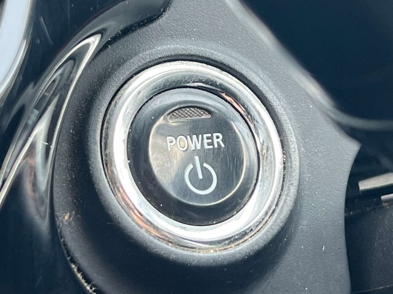 2017 Mitsubishi Outlander 2.0h 12kWh Juro CVT 4WD Euro 6 (s/s) 5dr SUV Hybrid Automatic