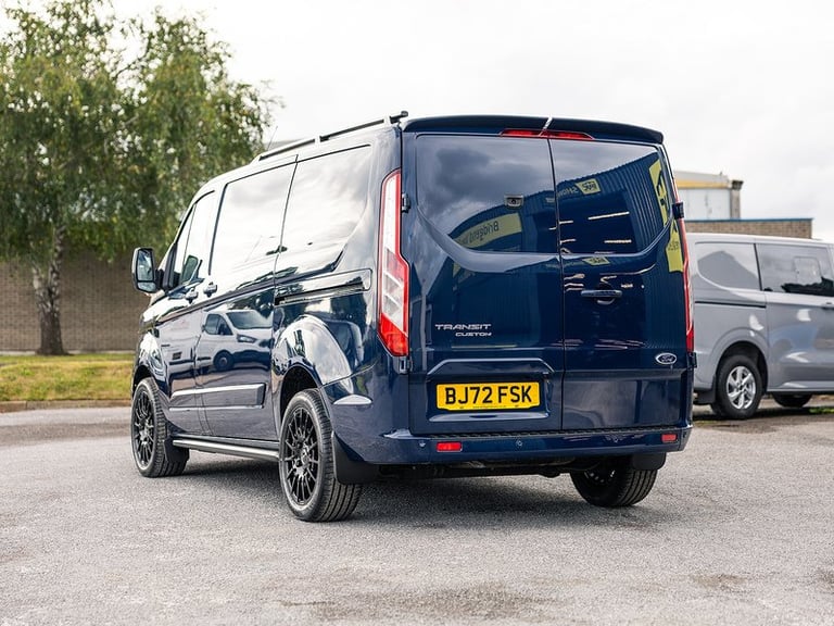 2022 Ford Transit Custom 300 EcoBlue Limited Panel Van Diesel Manual