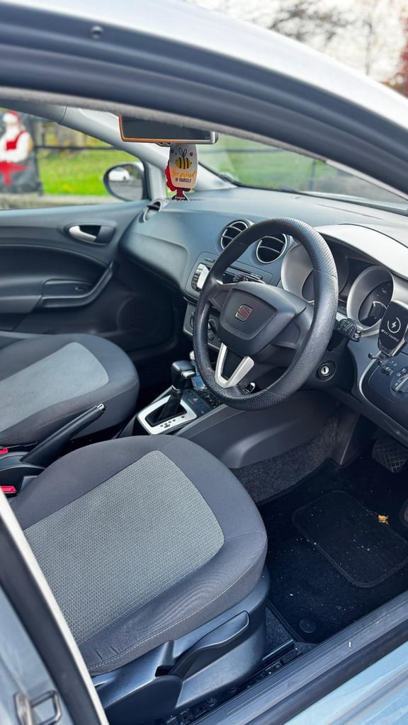 Seat ibiza Automatic 