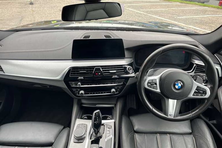 2020 BMW 5 Series 2.0 520d MHT M Sport Touring 5dr Diesel Hybrid Auto Euro 6 (s/s) (190 ps) Estat...