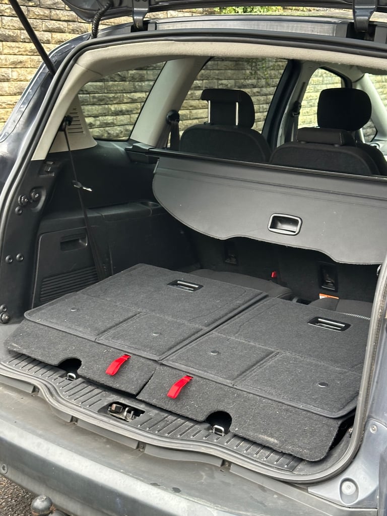 FORD S-MAX ZETEC AUTOMATIC DIESEL 7 SEATER