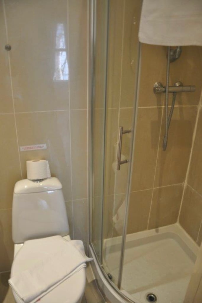 Bayswater Studio  Long Term Lets £1700 pcm all bills included 