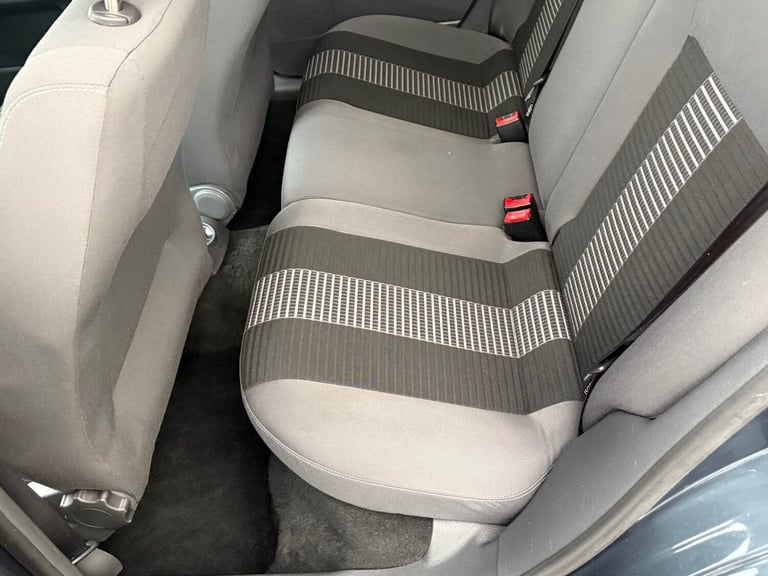 2009 Volkswagen Polo 1.4 Match 80 5dr Auto HATCHBACK Petrol Automatic