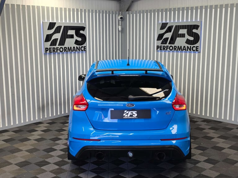 2017 Ford Focus 2.3T EcoBoost RS Hatchback 5dr Petrol Manual AWD Euro 6 (s/s) (350 ps) Hatchback ...