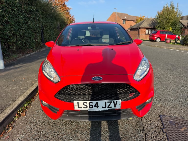 Ford, FIESTA, Hatchback, 2014, Manual, 1596 (cc), 3 doors