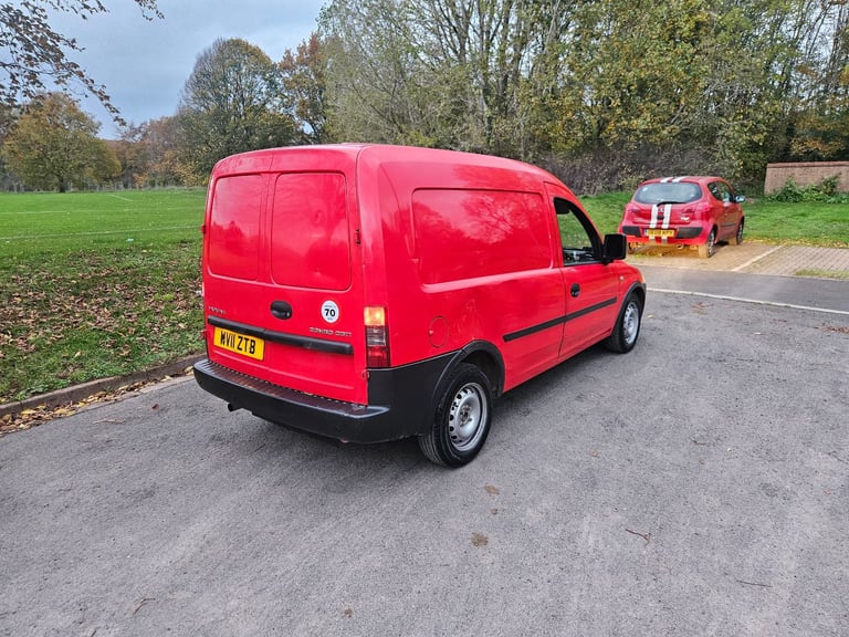 VAUXHALL COMBO 1.3 ECONOMY MODEL LOW MILEAGE 63K FULL SERVICE HISTORY 