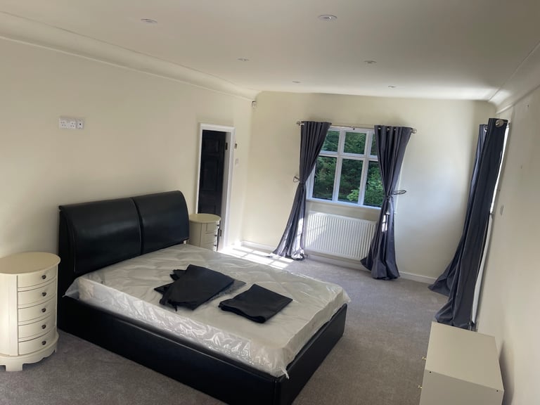 Room to rent 