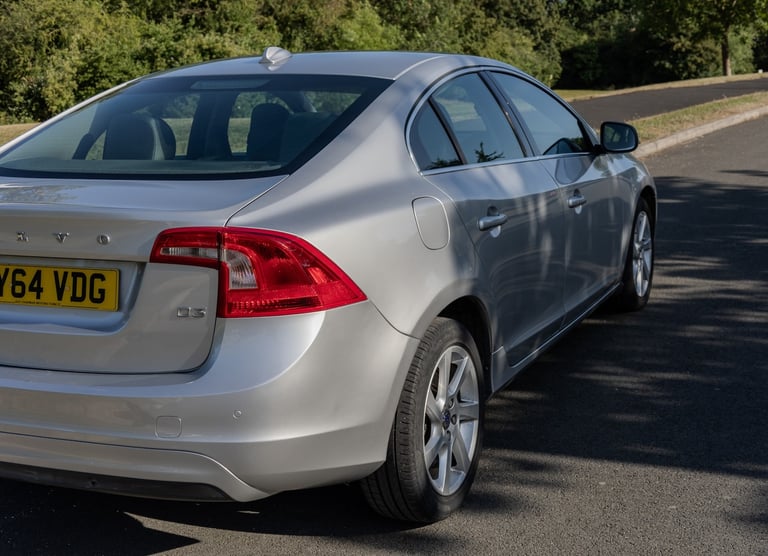 VOLVO S60 2014 Silver Automatic