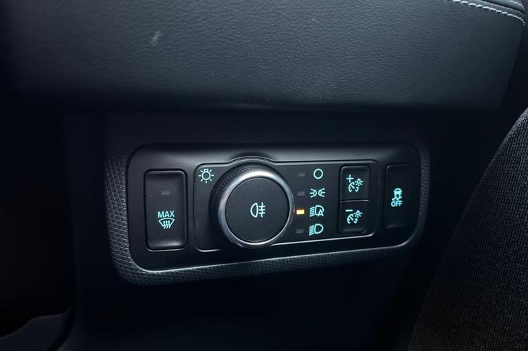 2024 Ford Mustang Mach-E Standard Range 72kWh Select SUV 5dr Electric Automatic (268 ps), Large M...