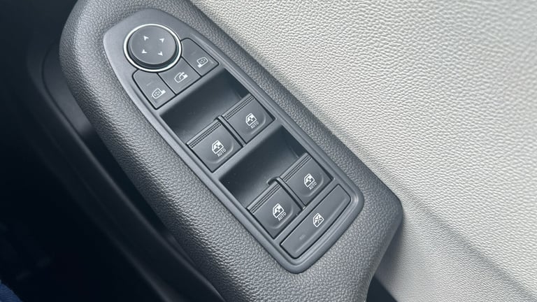 2021 Renault Clio 1.0 TCe 90 S Edition 5dr HATCHBACK PETROL Manual