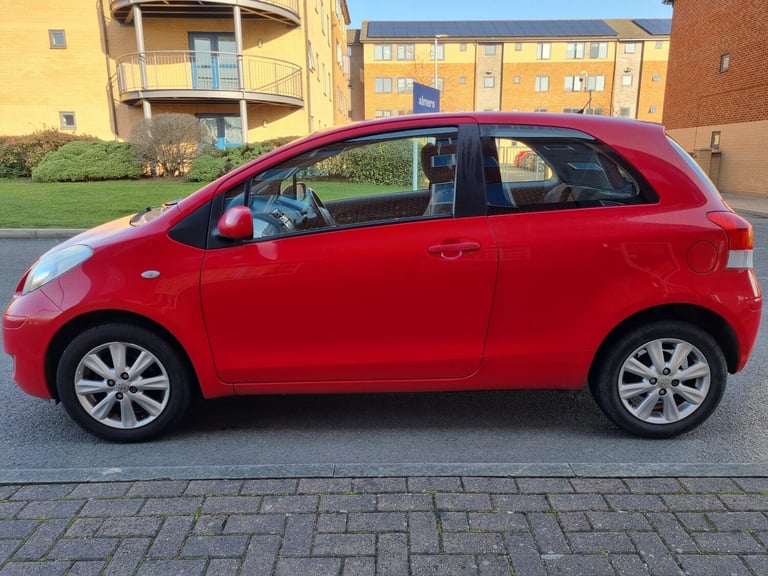 2009 Toyota Yaris 1.33 VVT-i TR 3dr [6] HATCHBACK Petrol Manual