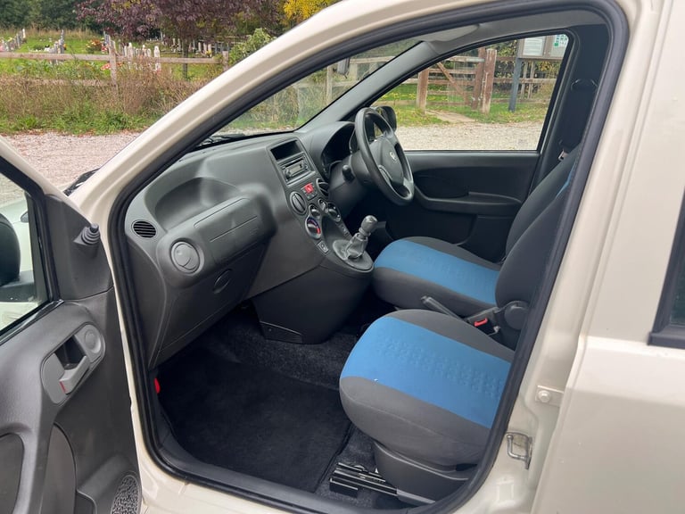 2011 Fiat Panda 1.2 MyLife 5dr HATCHBACK Petrol Manual