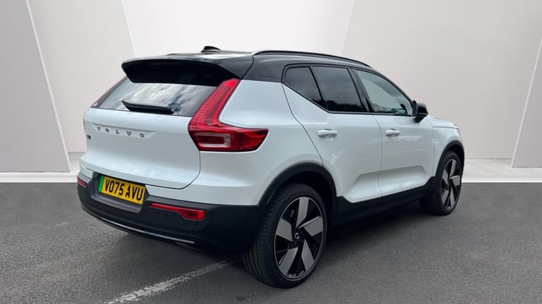 2025 Volvo EX40 185kW Extended Range Ultra 78kWh 5dr Auto Estate Electric Automatic