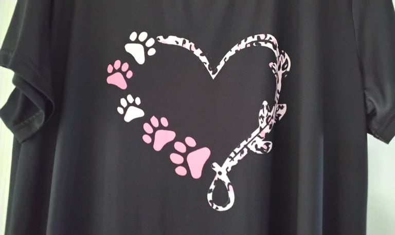 Nightdress with paw prints heart size L from Shein