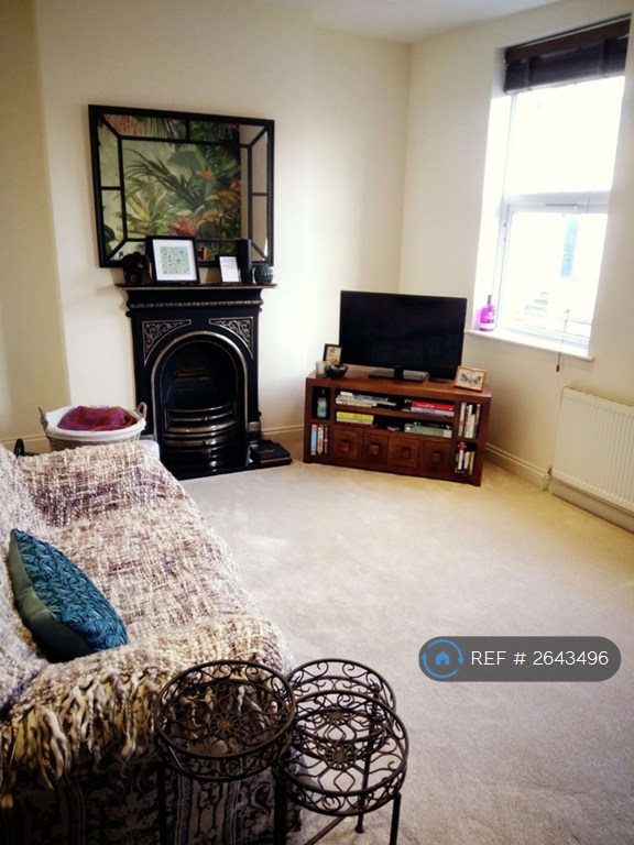 1 bedroom flat in Totterdown, Bristol, BS3 (1 bed) (#2643496)