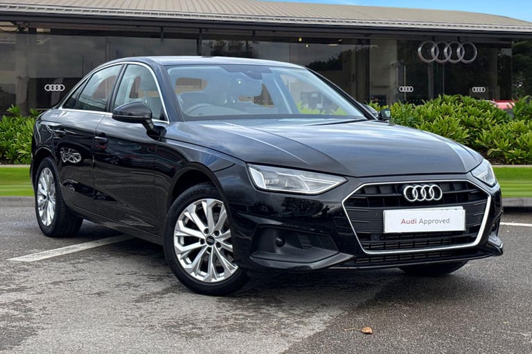 2022 Audi A4 Technik 35 TFSI  150 PS S tronic Saloon PETROL Automatic