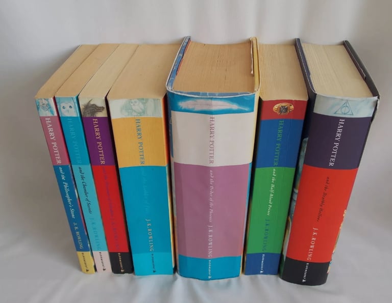 Harry Potter 1st Edition 1 -7 Paperback Hardback Set Bloomsbury Book Set (1)