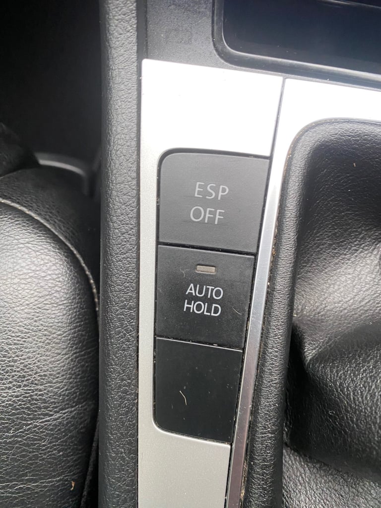 2009 Volkswagen Passat 2.0 Highline TDI CR DPF 110 4dr SALOON Diesel Manual