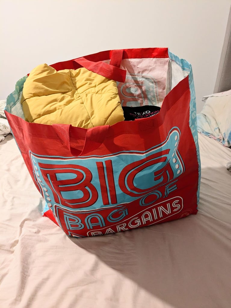 Full Large Bag of Ladies' Clothes & Accessories bundle