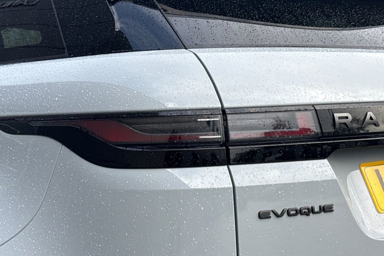 2025 Land Rover Range Rover Evoque 2.0 D200 Dynamic HSE 5dr SUV DIESEL Automatic