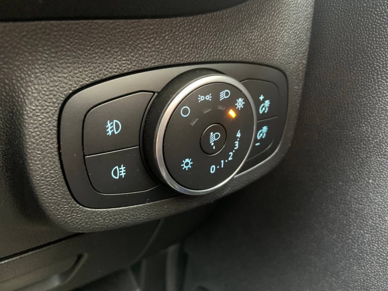 2019 Ford Fiesta 1.0 EcoBoost 5dr Auto HATCHBACK PETROL Automatic