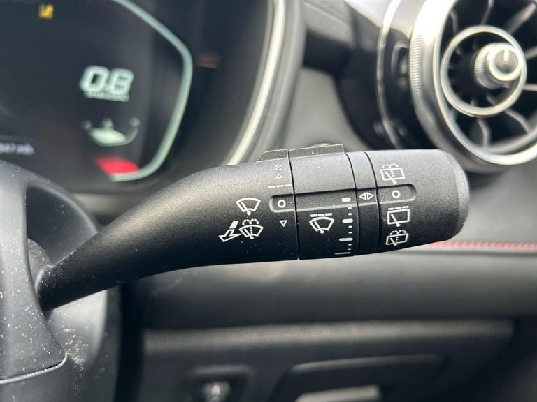 2024 MG MG HS 1.5 T-GDI Trophy SUV 5dr Petrol Manual Euro 6 (s/s) (162 ps) SUV PETROL Manual