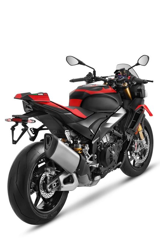 Aprilia Tuono V4 1100 FACTORY 2025 MODEL.