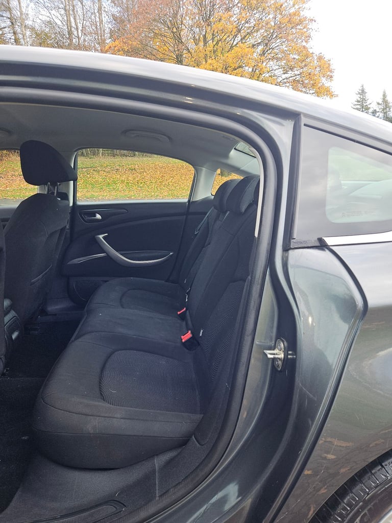 15/ reg citroen C5 1.6 hdi £35 tax sim  mondeo insignia 508 avensis  i40