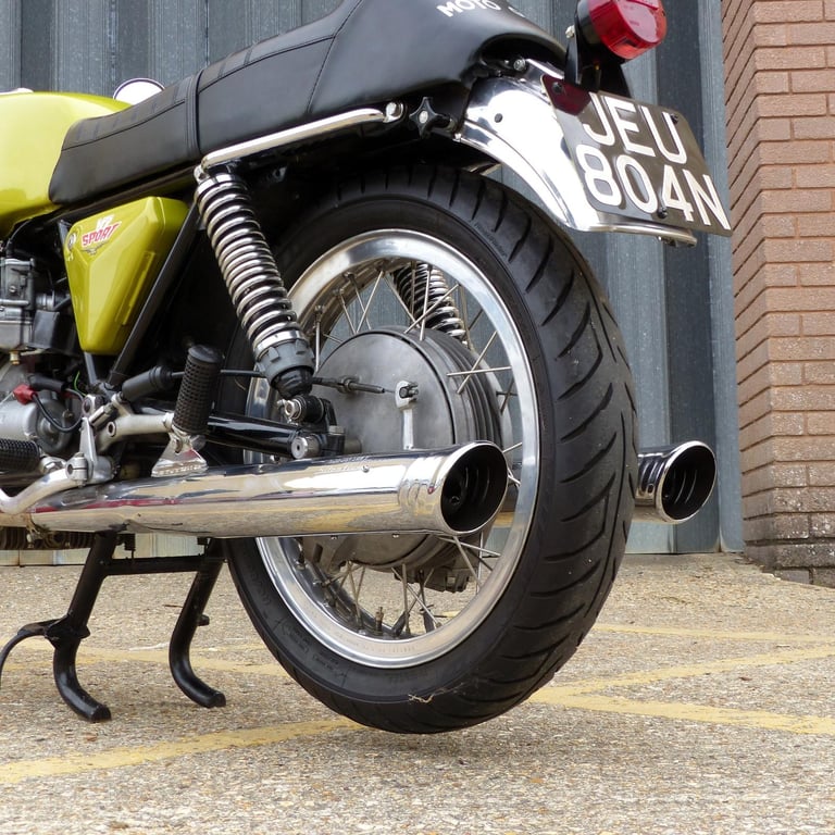 1974 MOTO GUZZI V7 SPORT – A Rare Gem in Impeccable Condition