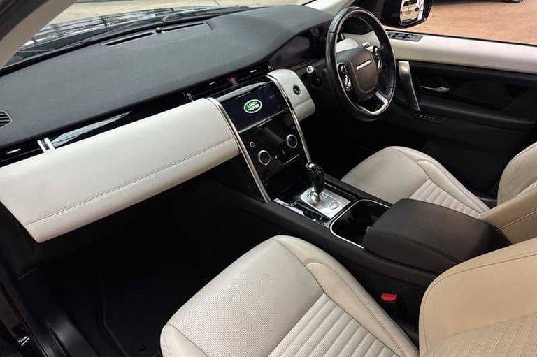 2019 Land Rover Discovery Sport 2.0 P250 SE 5dr Auto ESTATE PETROL Automatic