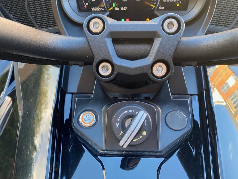 Can-Am SPYDER F3 Ltd 1330 ACE