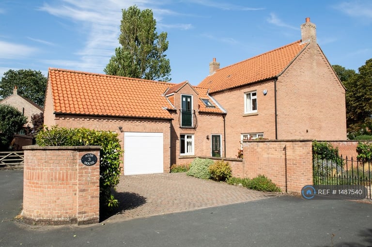 4 bedroom house in All Saints Drive, Shiptonthorpe, York, YO43 (4 bed) (#1487540)