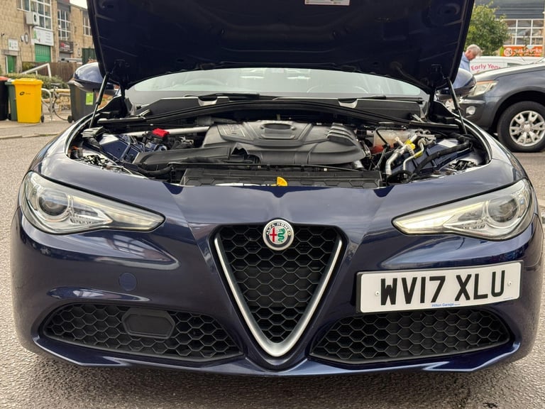 2017 Alfa Romeo Giulia 2.2 TD Super Auto Euro 6 (s/s) 4dr SALOON Diesel Automatic