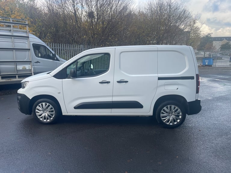 2020 Peugeot Partner 1000 1.5 BlueHDi 100 Professional Van PANEL VAN Diesel Manual