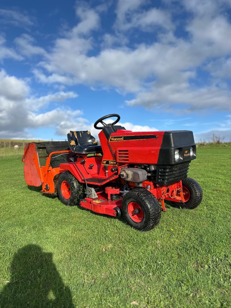 image for Westwood t1400 ride on mower lawnmower garden tractor countax mtd lawnflite