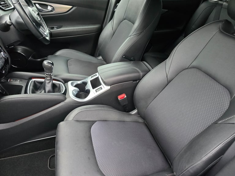 2020 Nissan Qashqai 1.3 DiG-T 160 Tekna 5dr HATCHBACK Petrol Manual