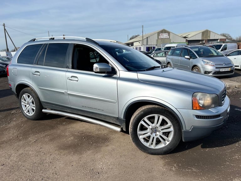 VOLVO XC90 2.4 D5 SE 2011